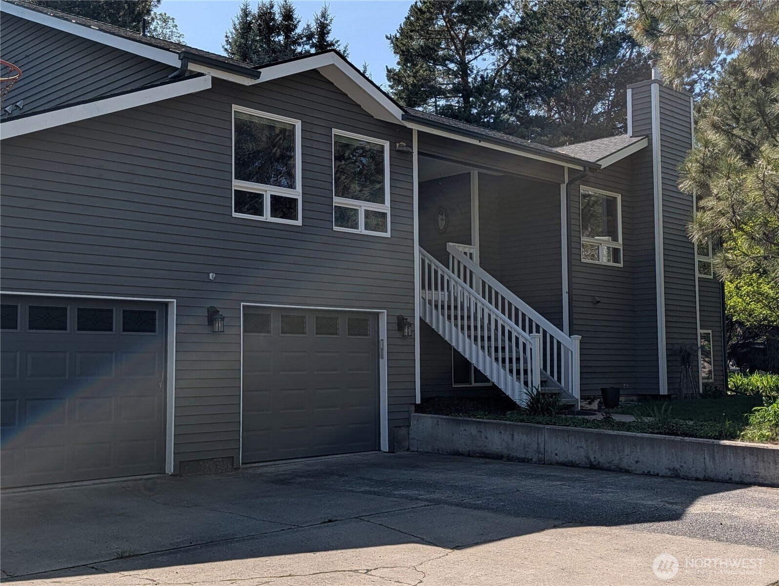 795 SE Greenhill Road, Pullman, WA 99163