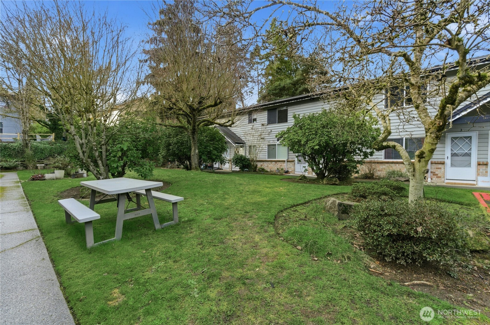 7909 218th Street SW, Edmonds, WA 98026