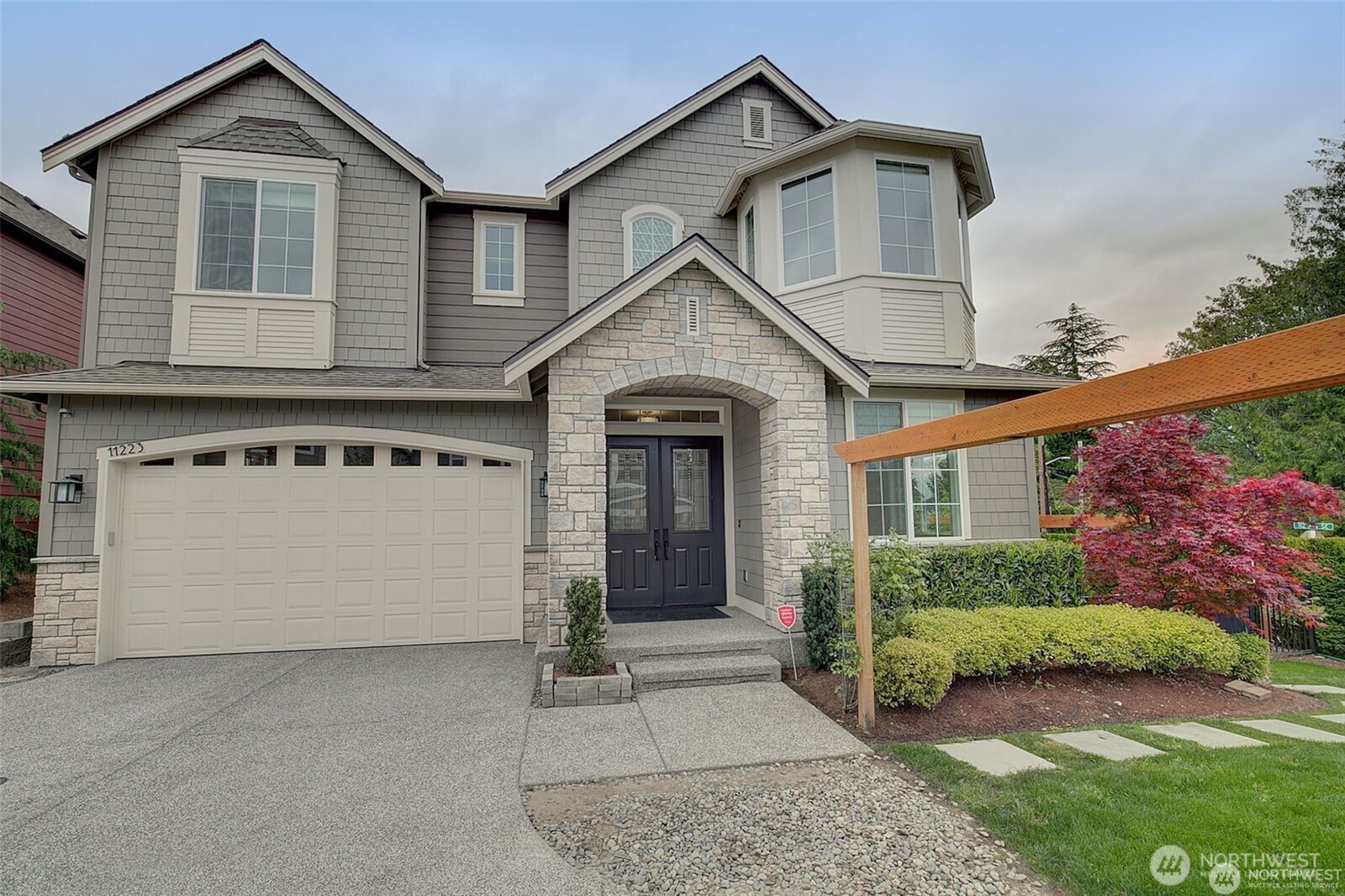11223 SE 61st Terrace, Bellevue, WA 98006