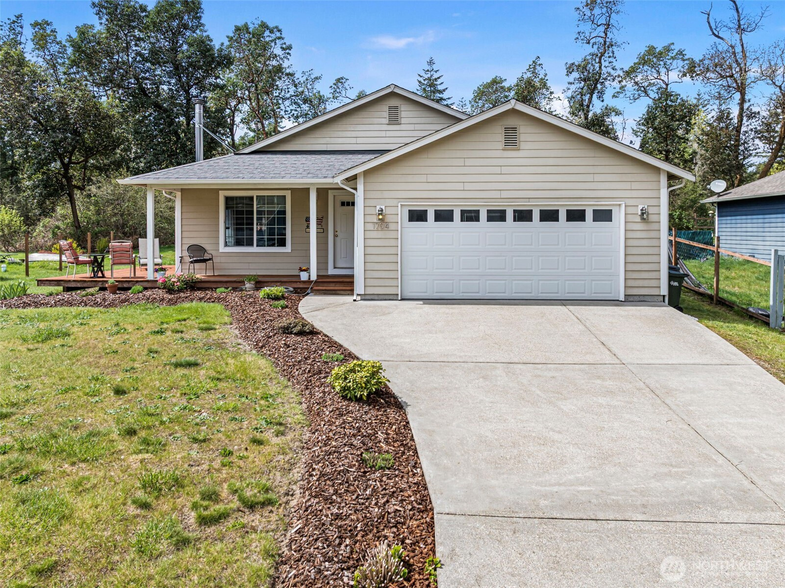 1704 197th Avenue SW, Lakebay, WA 98349
