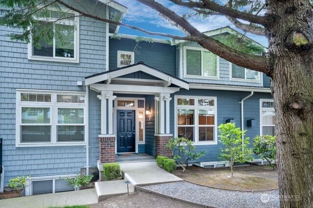 8904 123rd Lane NE, Kirkland, WA 98033