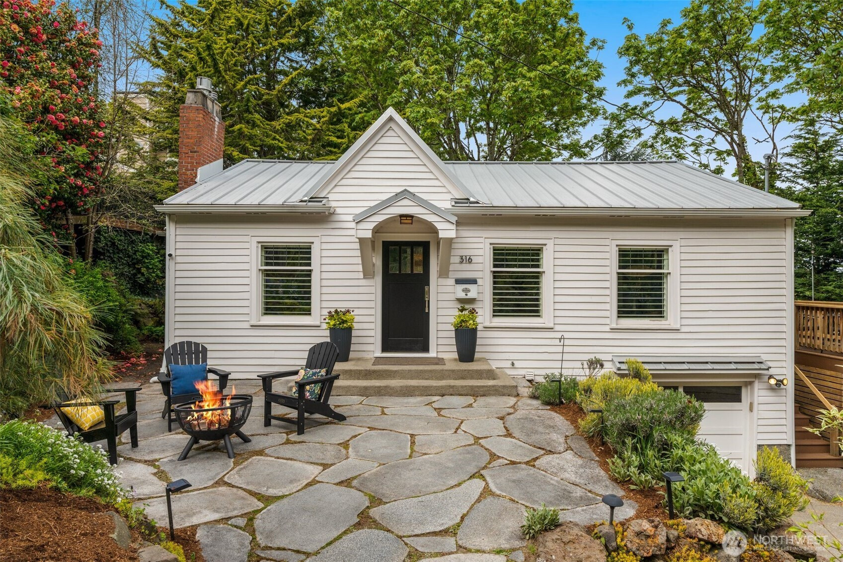 316 W Newell Street, Seattle, WA 98119