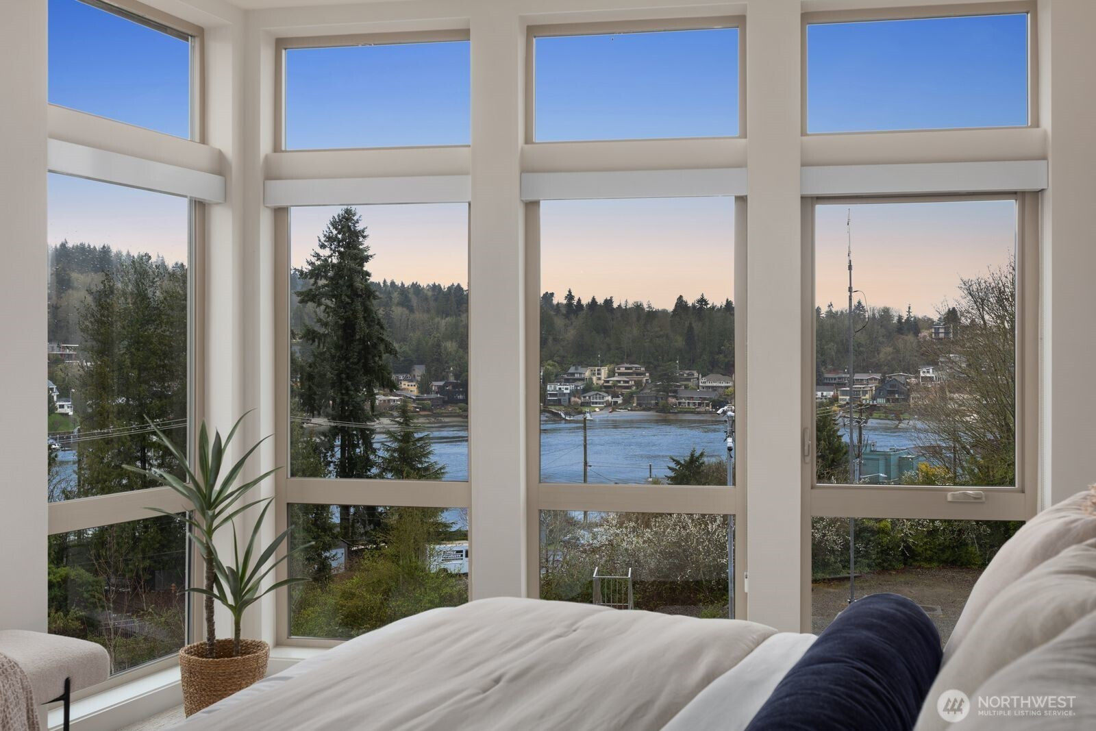 3426 NW Market Street, Seattle, WA 98107