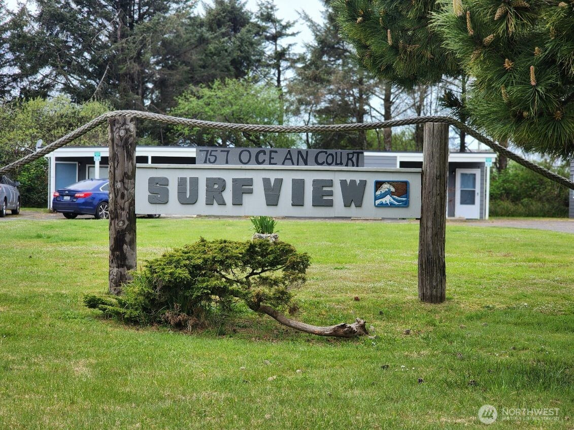 757 Ocean Court NW, Ocean Shores, WA 98569