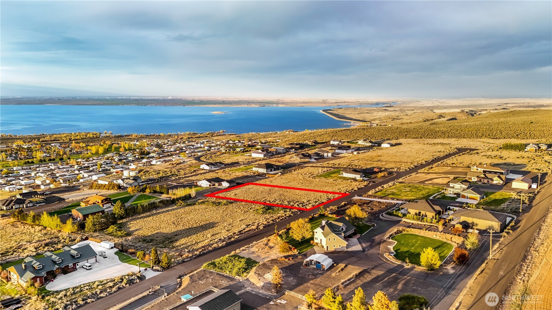 6766 Road 8.9 SE, Othello, WA 99344