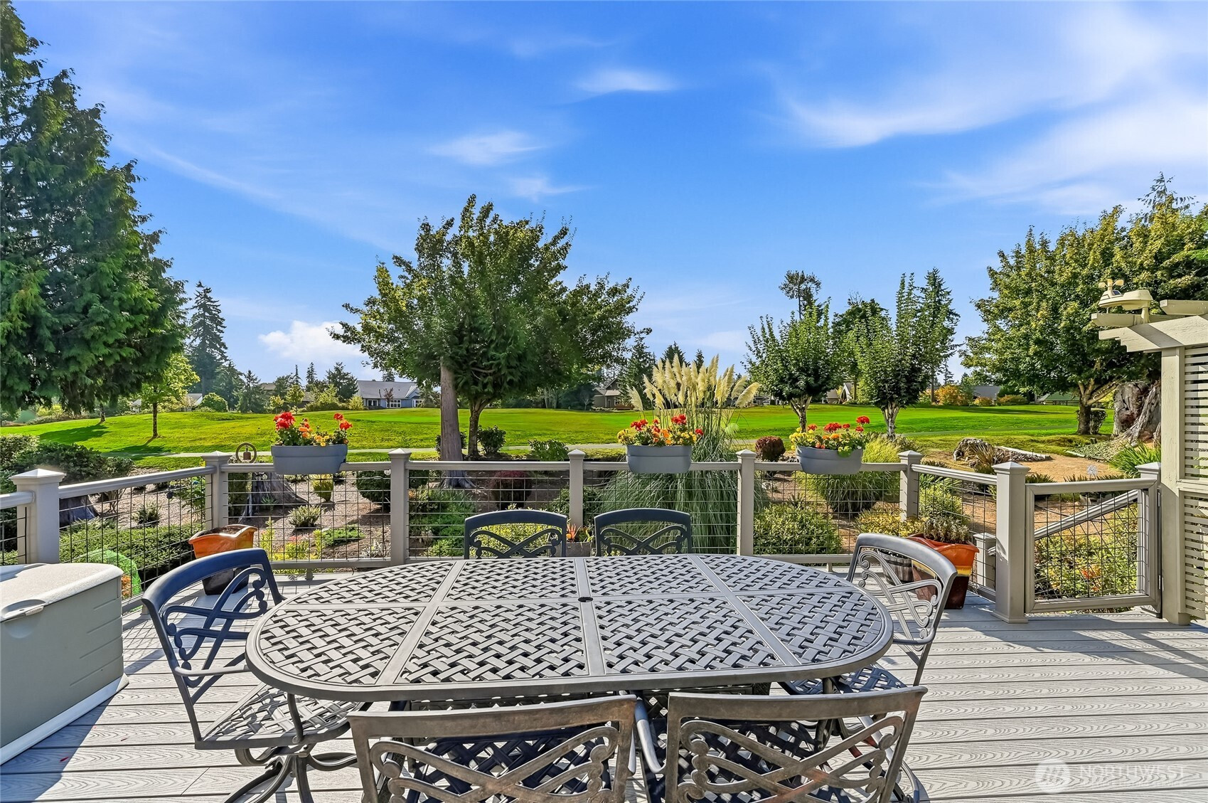 23041 NE 127th Way, Redmond, WA 98053