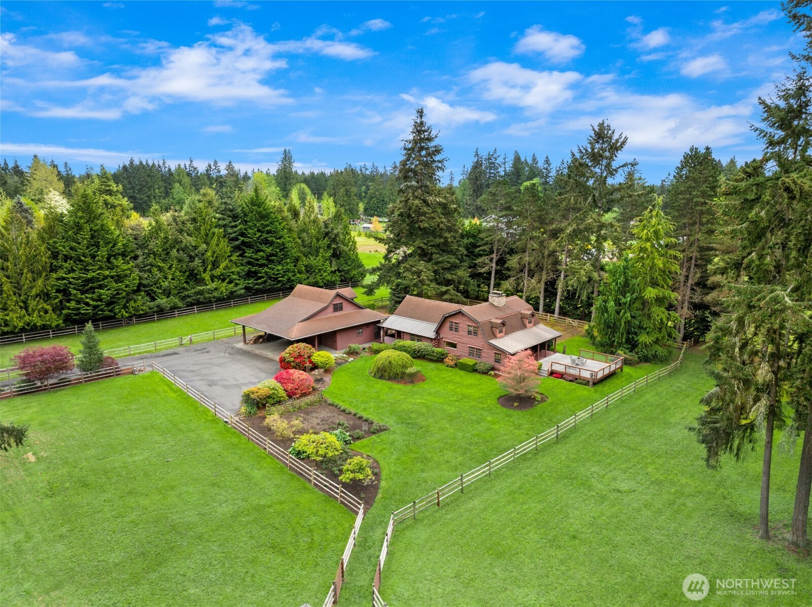 1916 Sawdust Hill Road NE, Poulsbo, WA 98370
