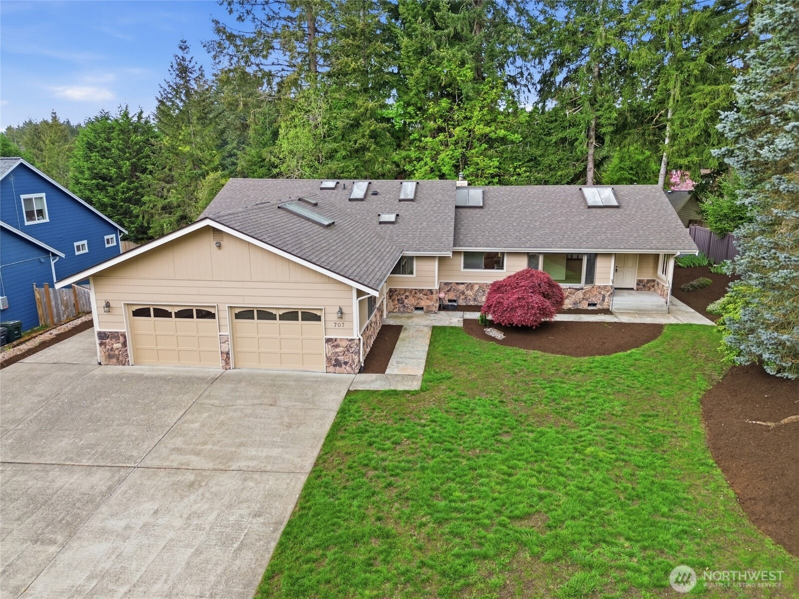 707 Wily Street NW, Olympia, WA 98502