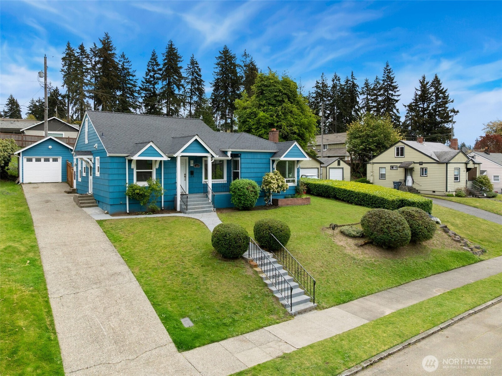 319 Contra Costa Avenue, Fircrest, WA 98466