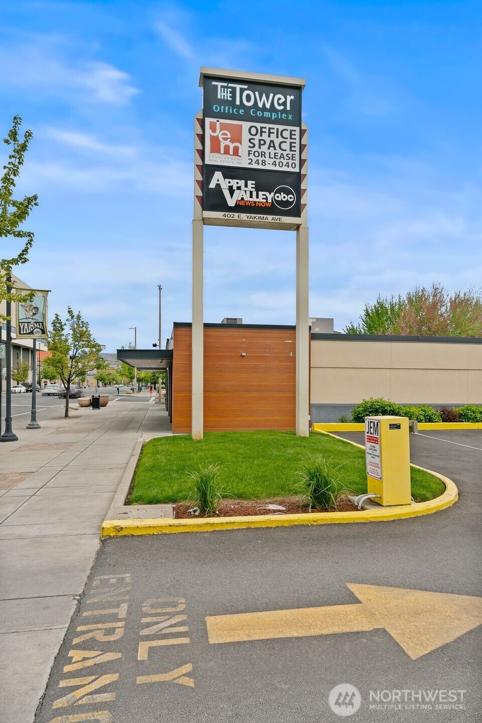 402 E Yakima Avenue, Yakima, WA 98901