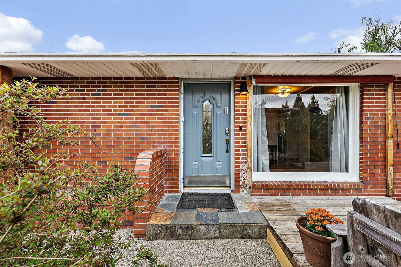 3311 Heather Place W, University Place, WA 98466