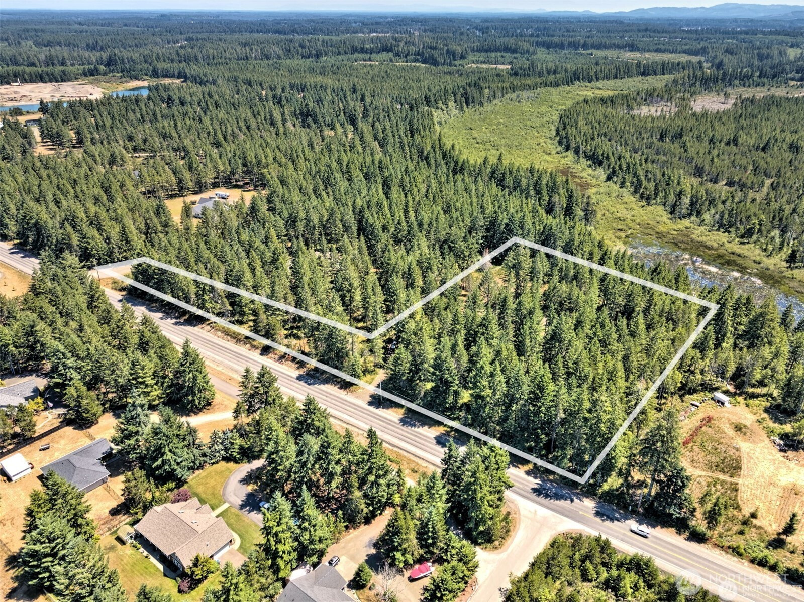 5201 E Brockdale Road, Shelton, WA 98584