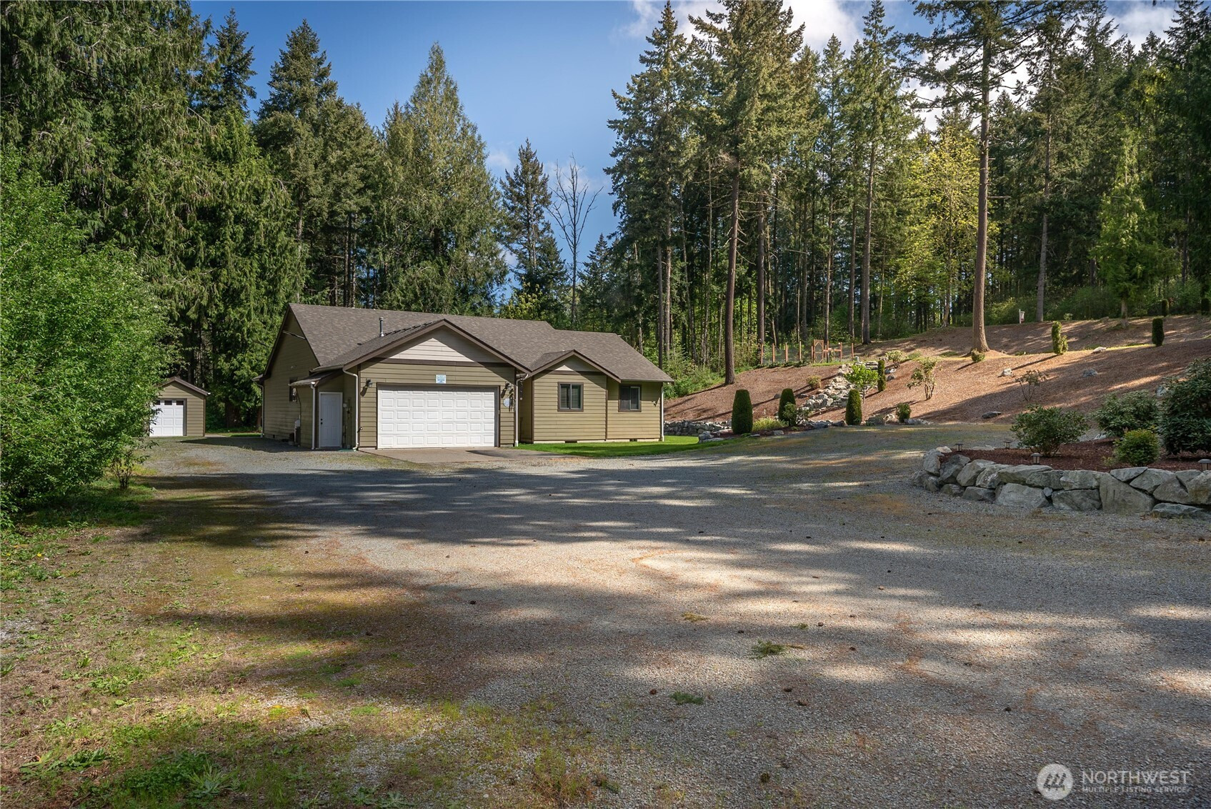 7805 300th Street Ct S, Roy, WA 98580
