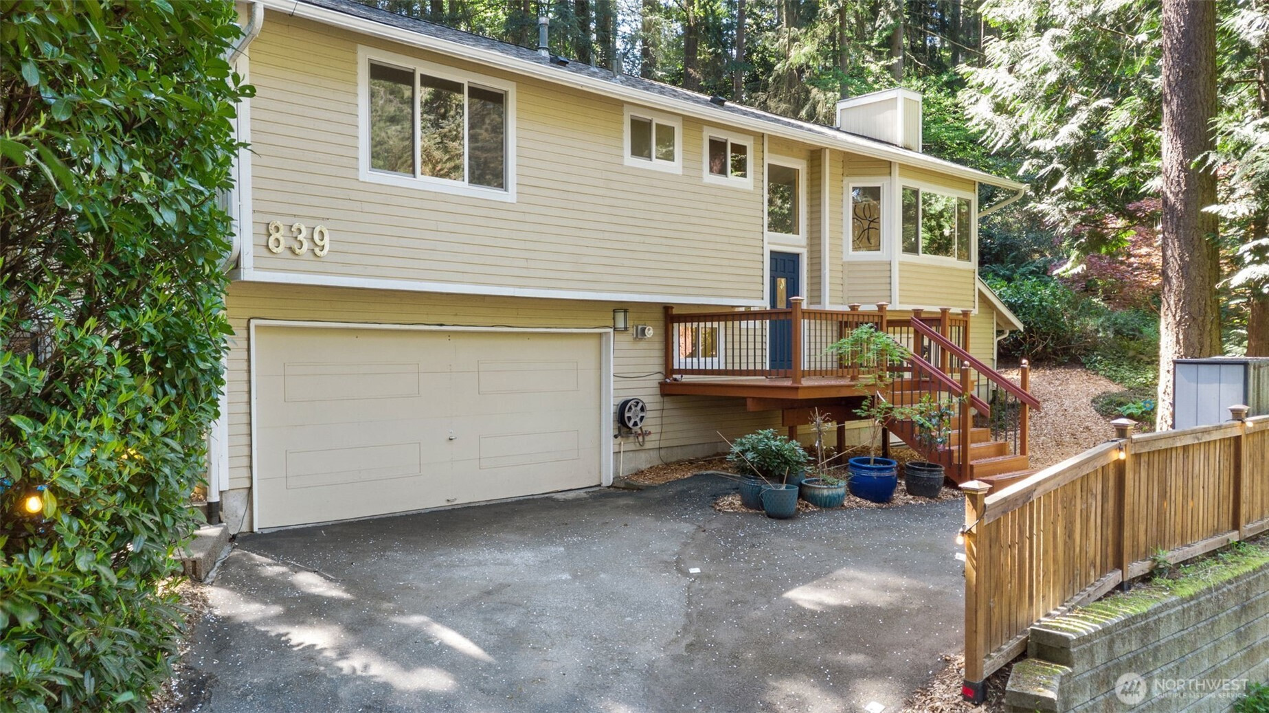 839 NE 200th Street, Shoreline, WA 98155