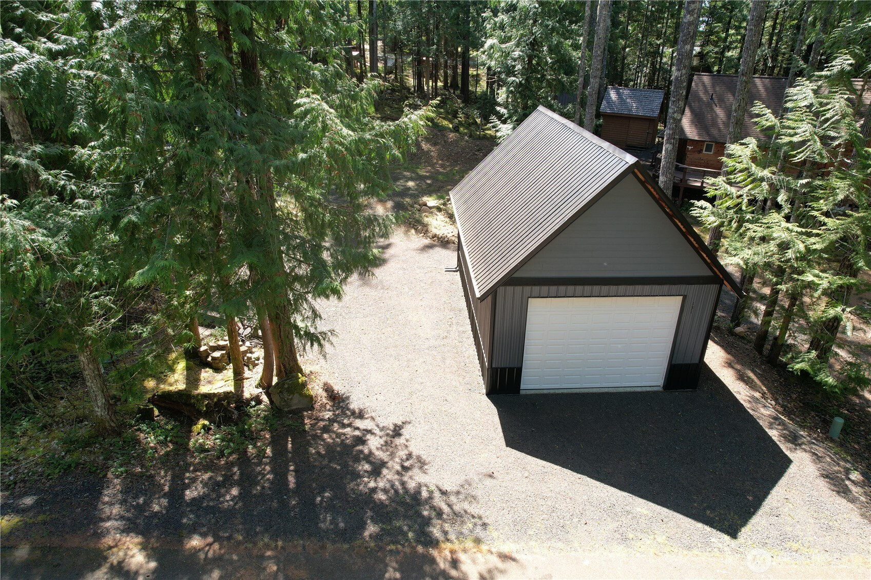 131 N Staircase Drive, Hoodsport, WA 98548