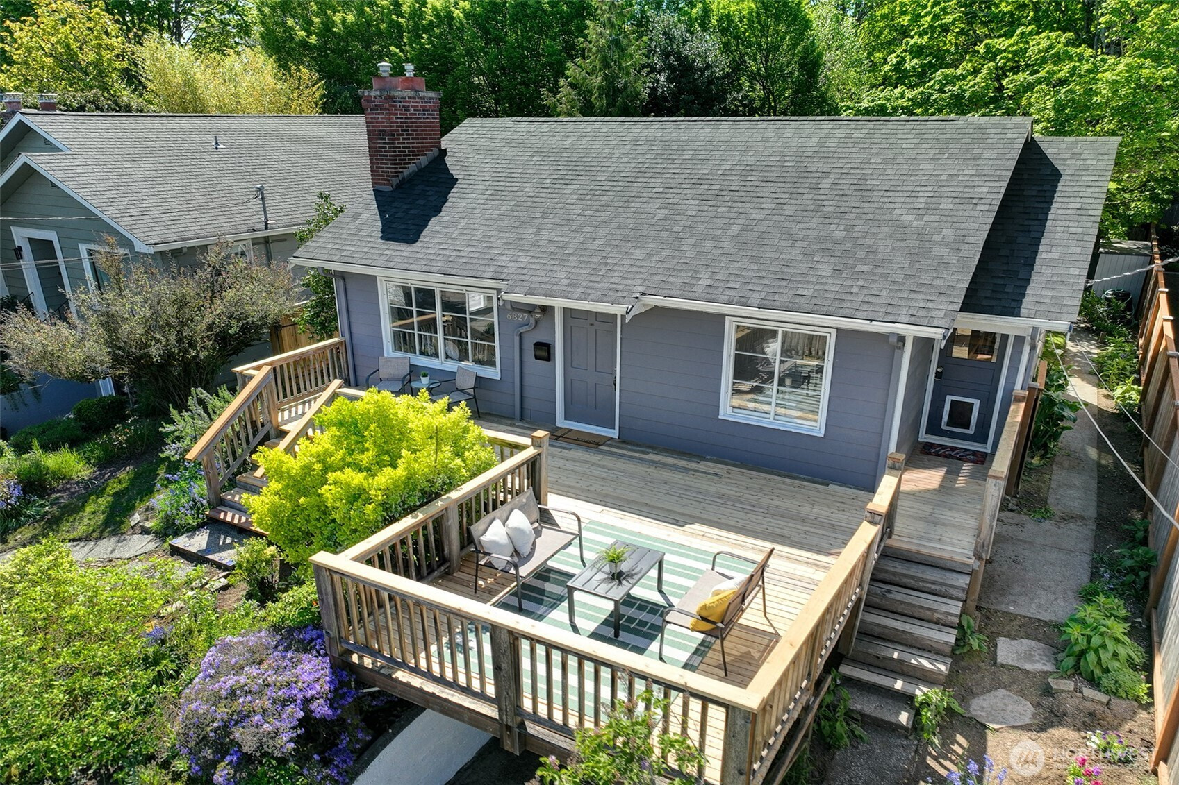 6827 36th Avenue NE, Seattle, WA 98115