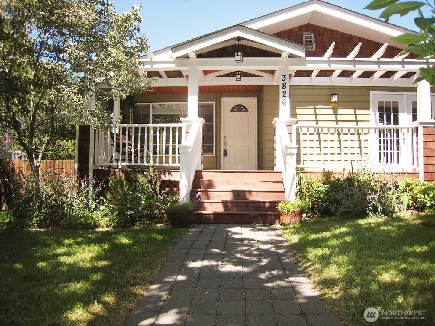 3826 NE 120th Street, Seattle, WA 98125