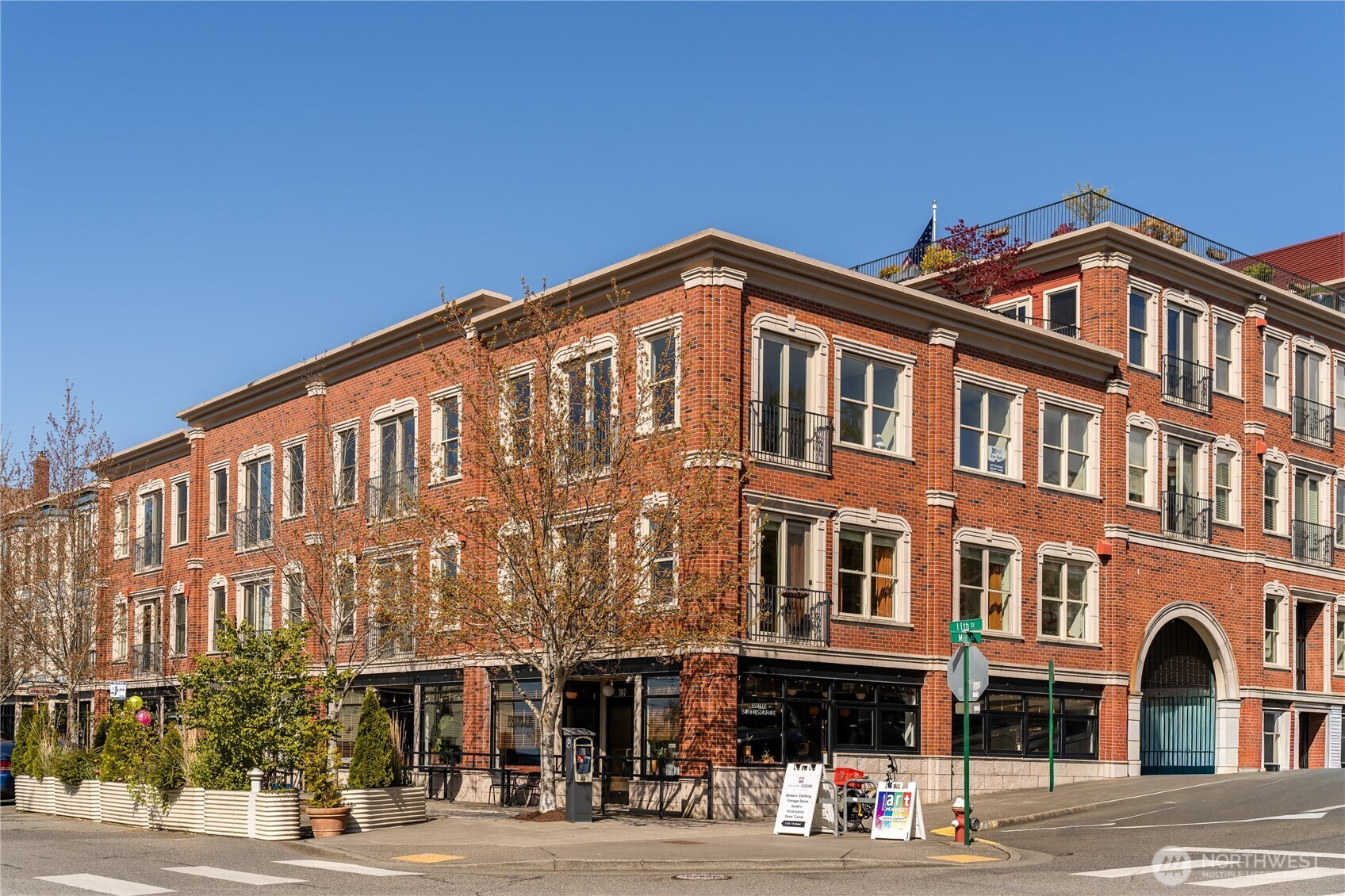 1134 Finnegan Way, Bellingham, WA 98225