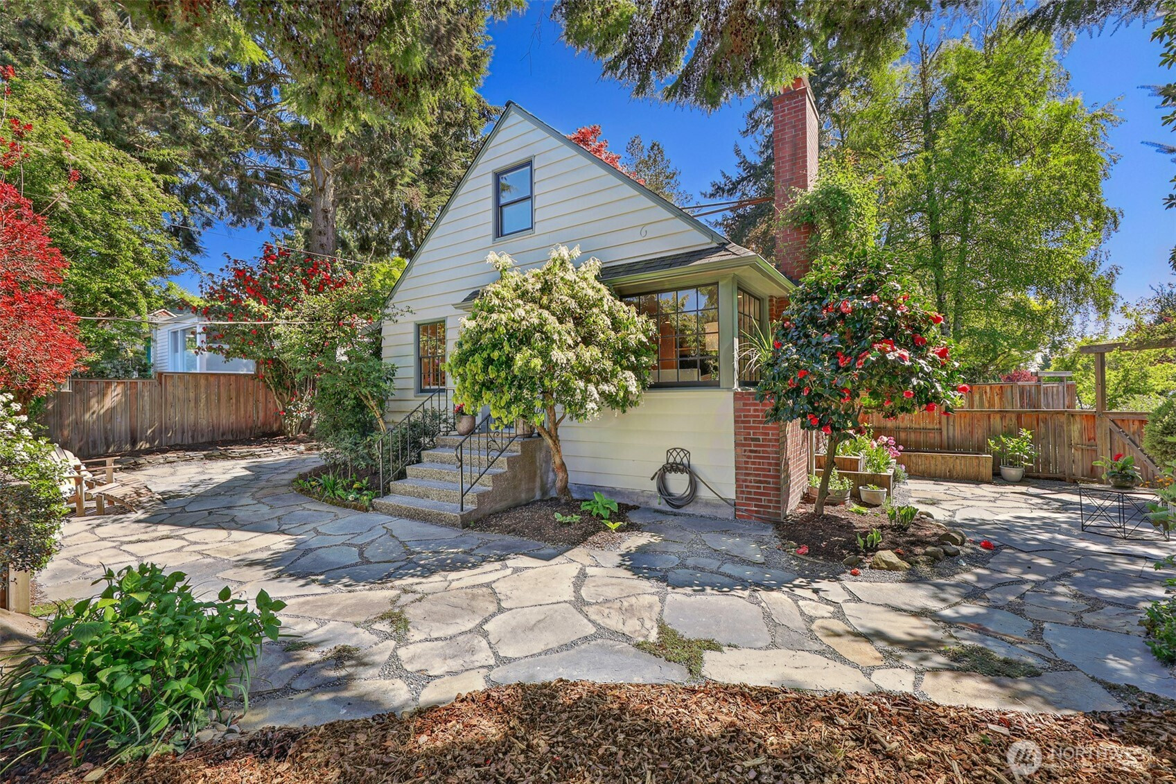 3803 NE 82nd Street, Seattle, WA 98115