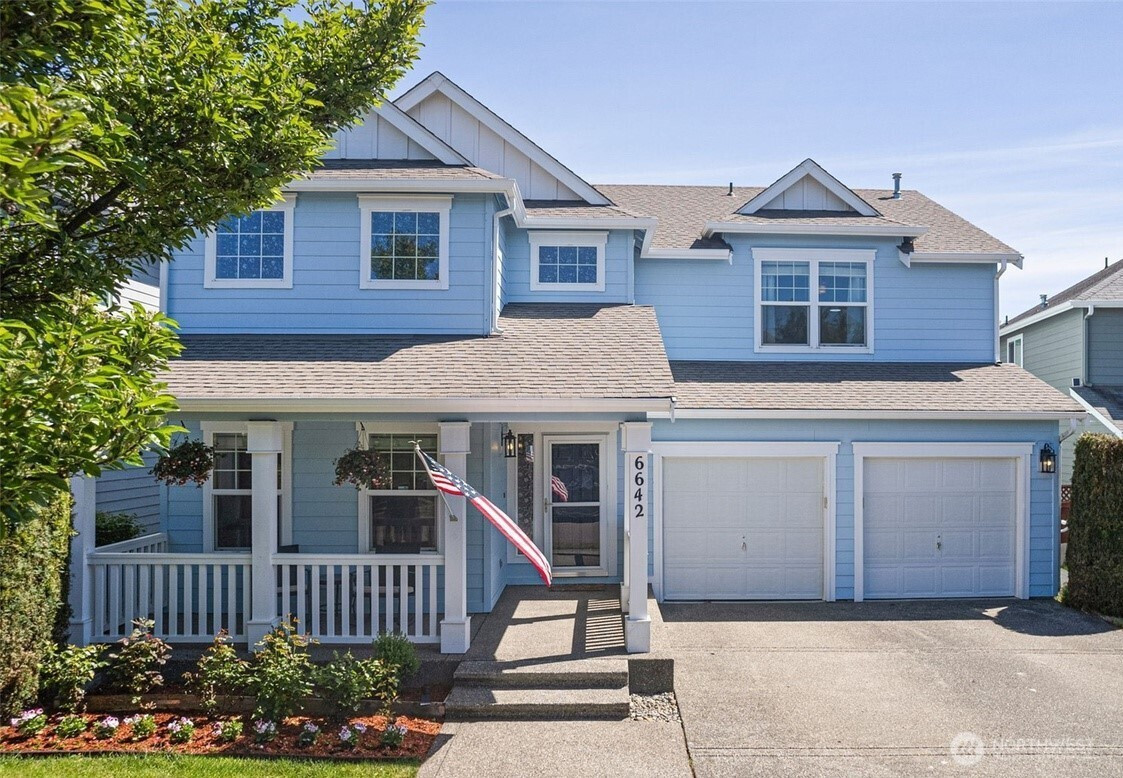 6642 Compass Street SE, Lacey, WA 98513