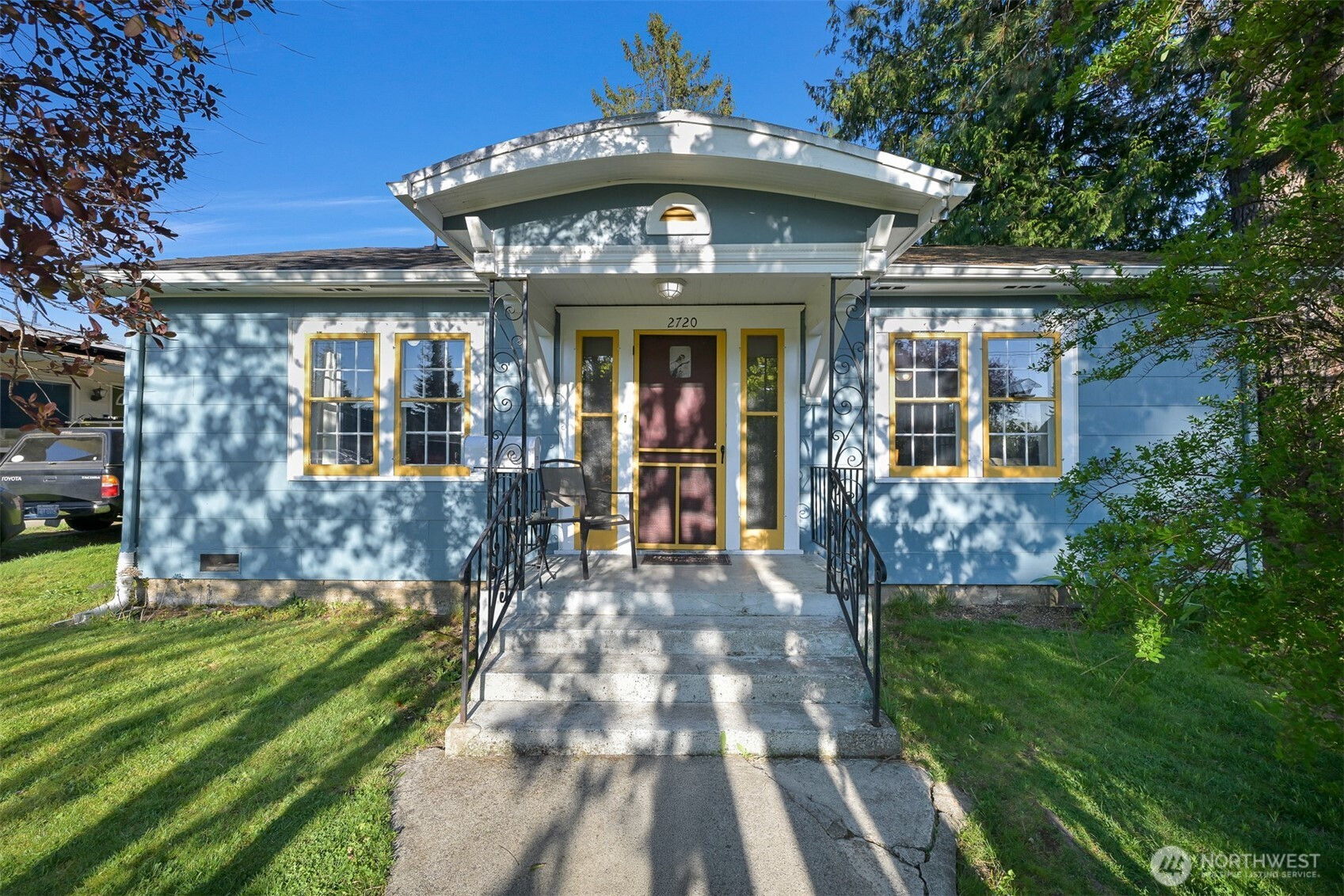 2720 Elm Street, Bellingham, WA 98225
