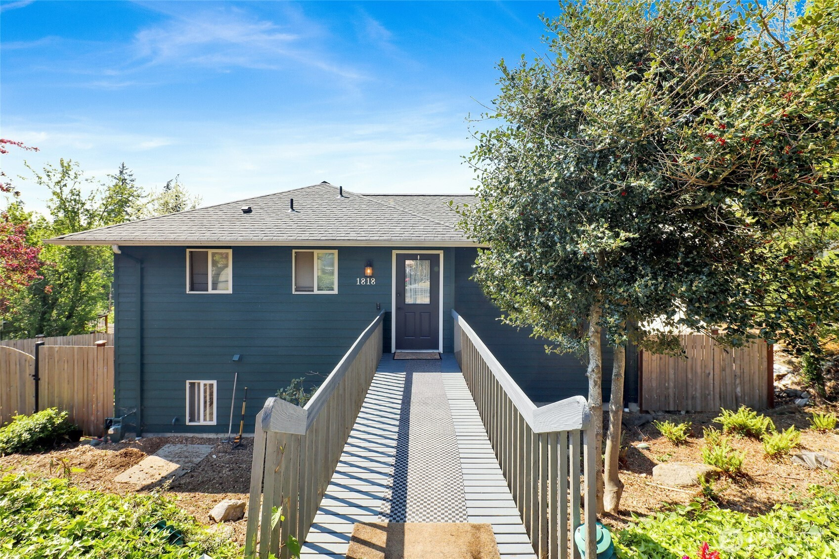 1818 35th Street, Bellingham, WA 98229