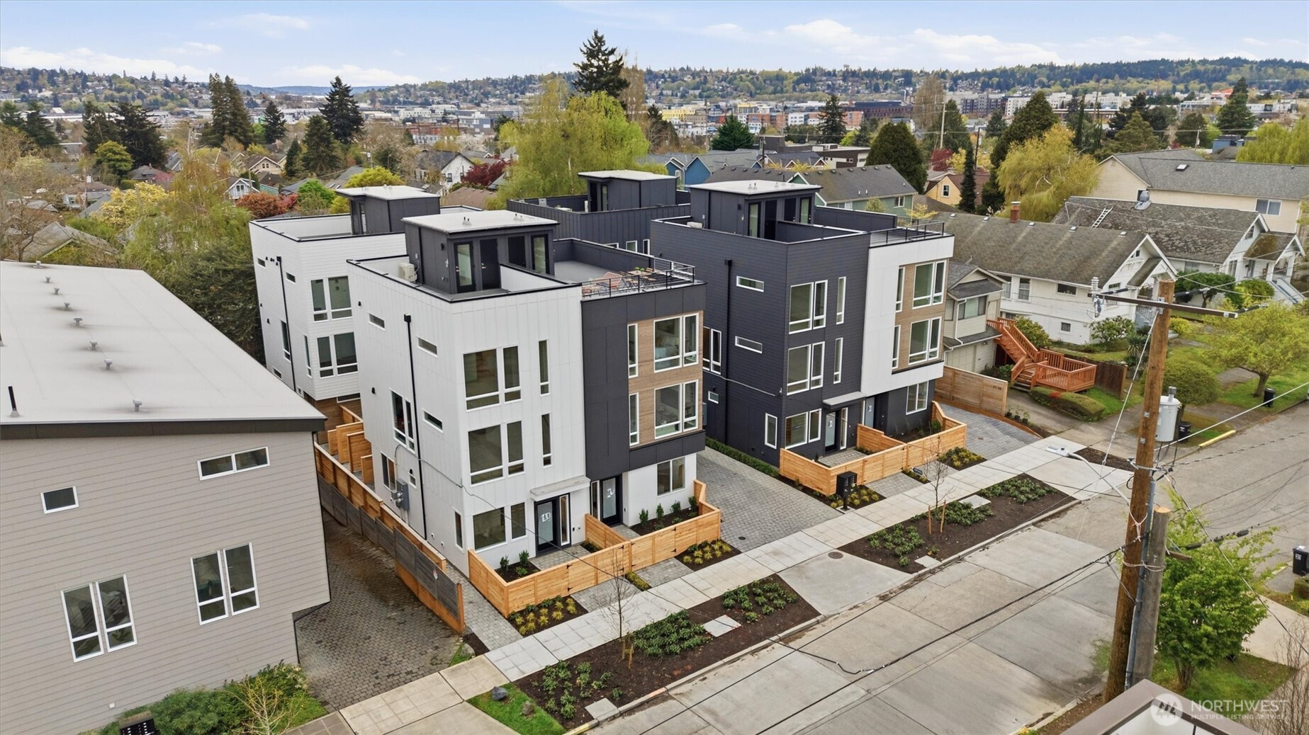 811 NW 63rd Street, Seattle, WA 98107