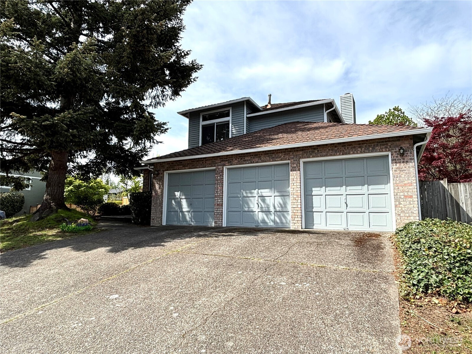 21523 129th Avenue SE, Kent, WA 98031