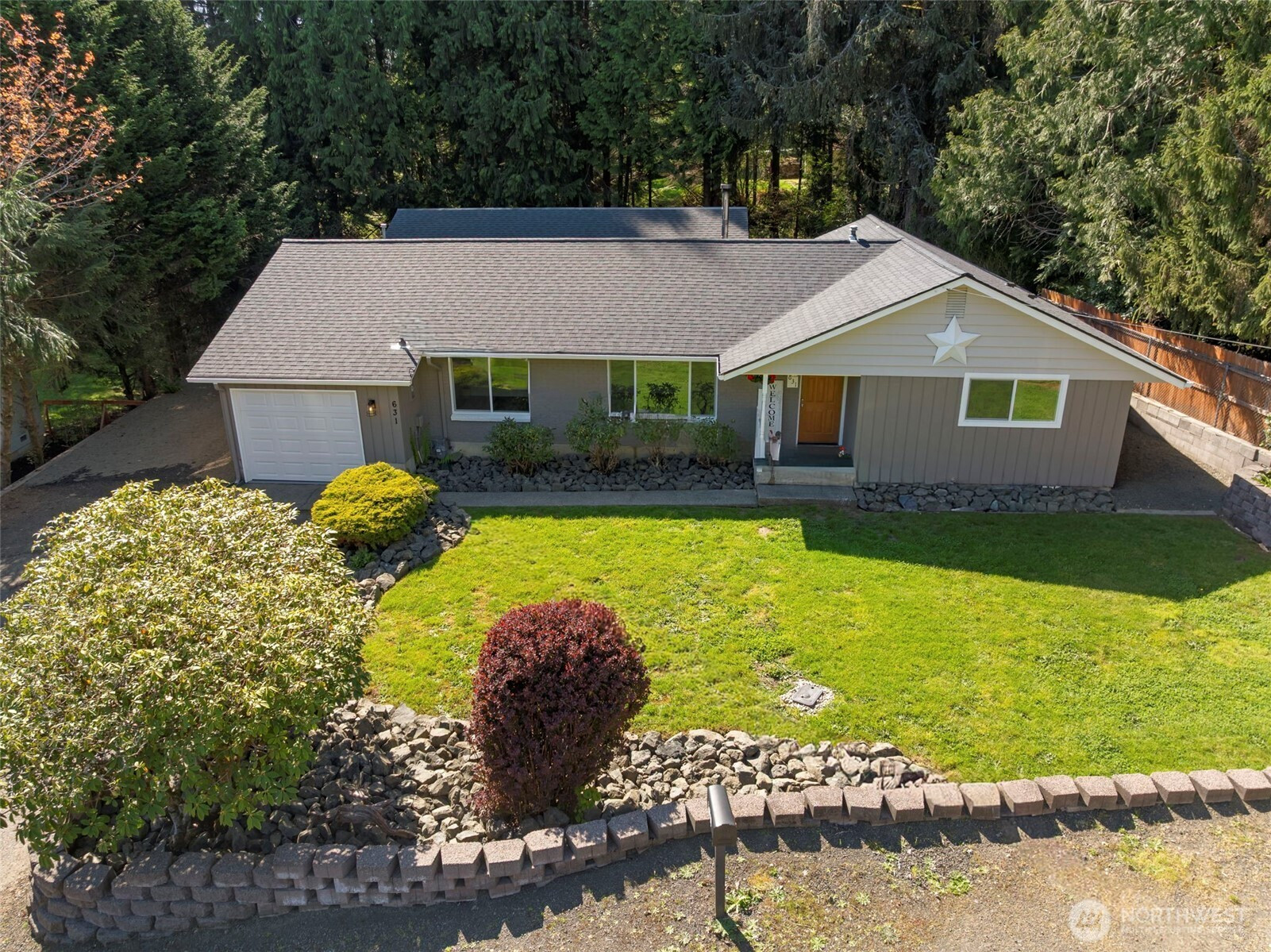 631 N 6th Street, Montesano, WA 98563