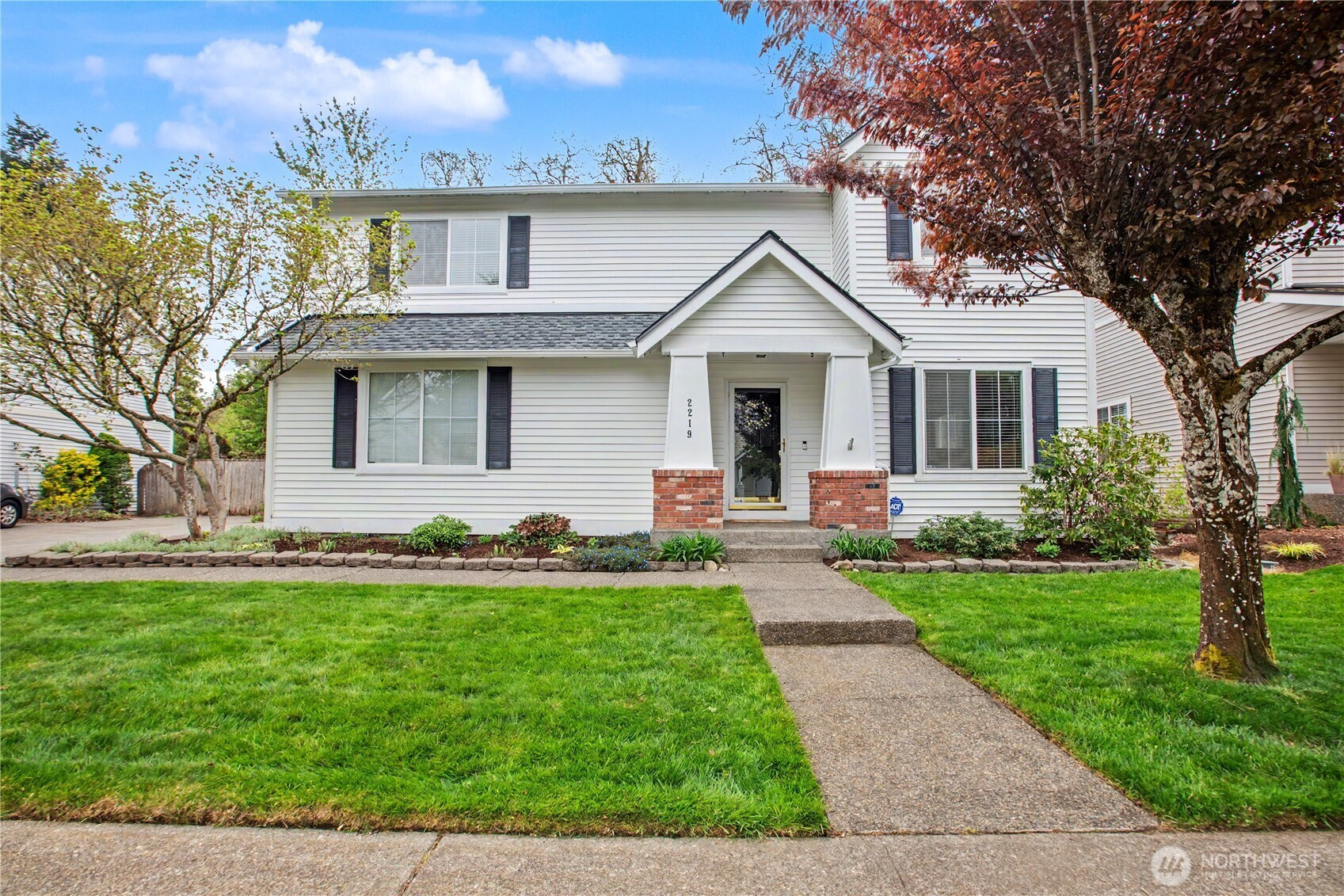 2219 Forrest St, Dupont, WA 98327