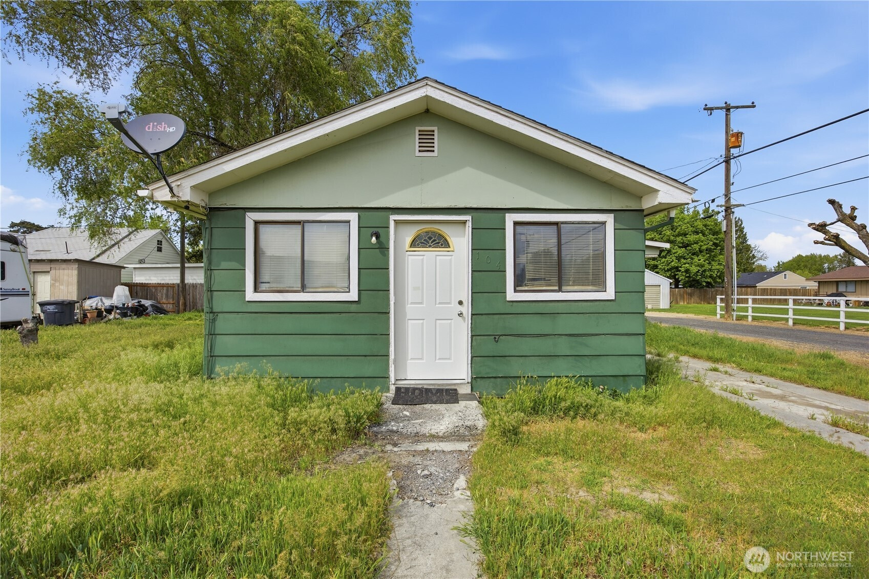 104 E 5th AVE, Warden, WA 98857