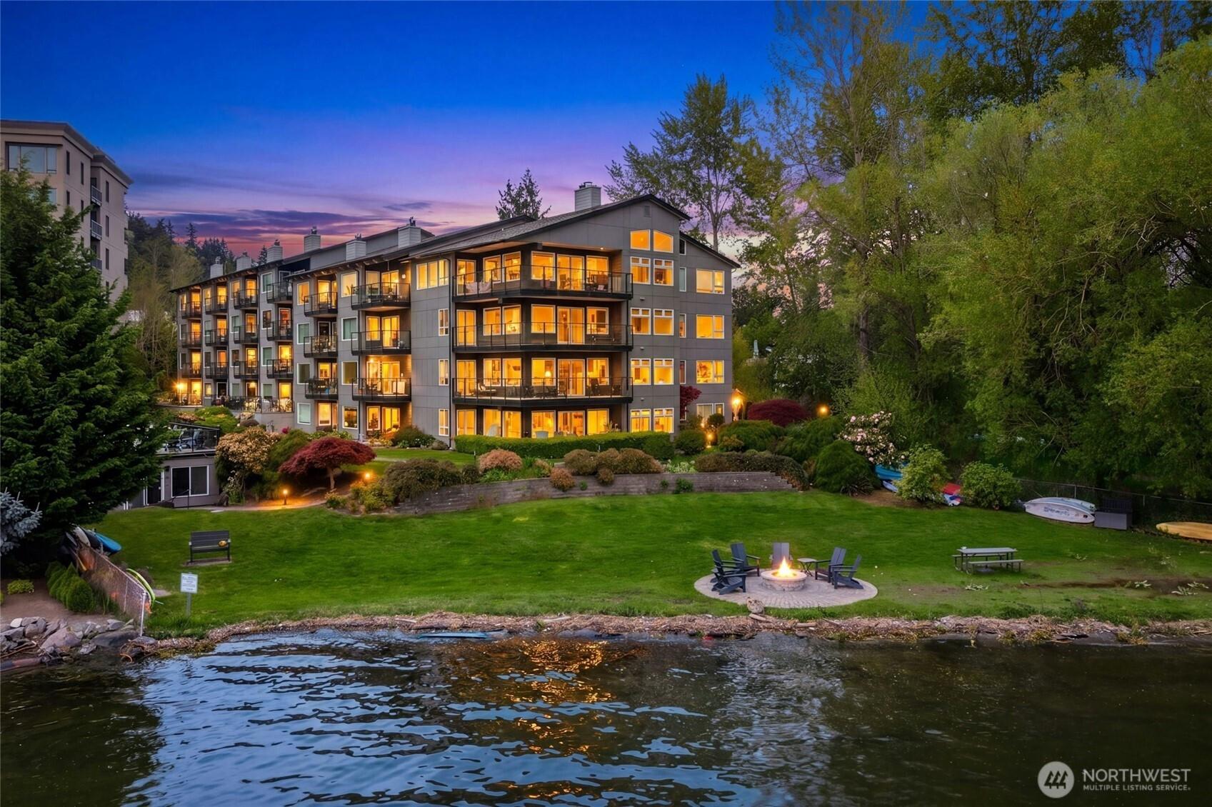 9201 NE Juanita Drive, Kirkland, WA 98034