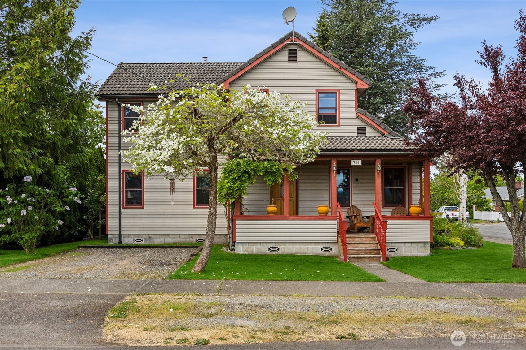311 S Perkins Street, Buckley, WA 98321