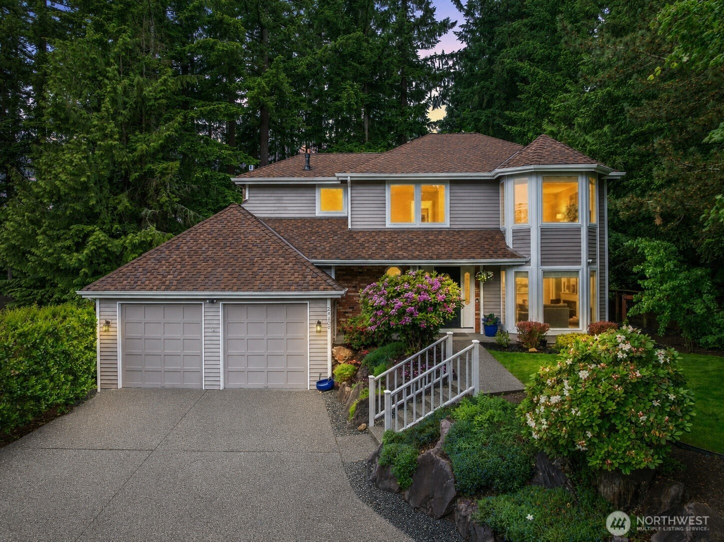 24109 SE 44th Court, Sammamish, WA 98029
