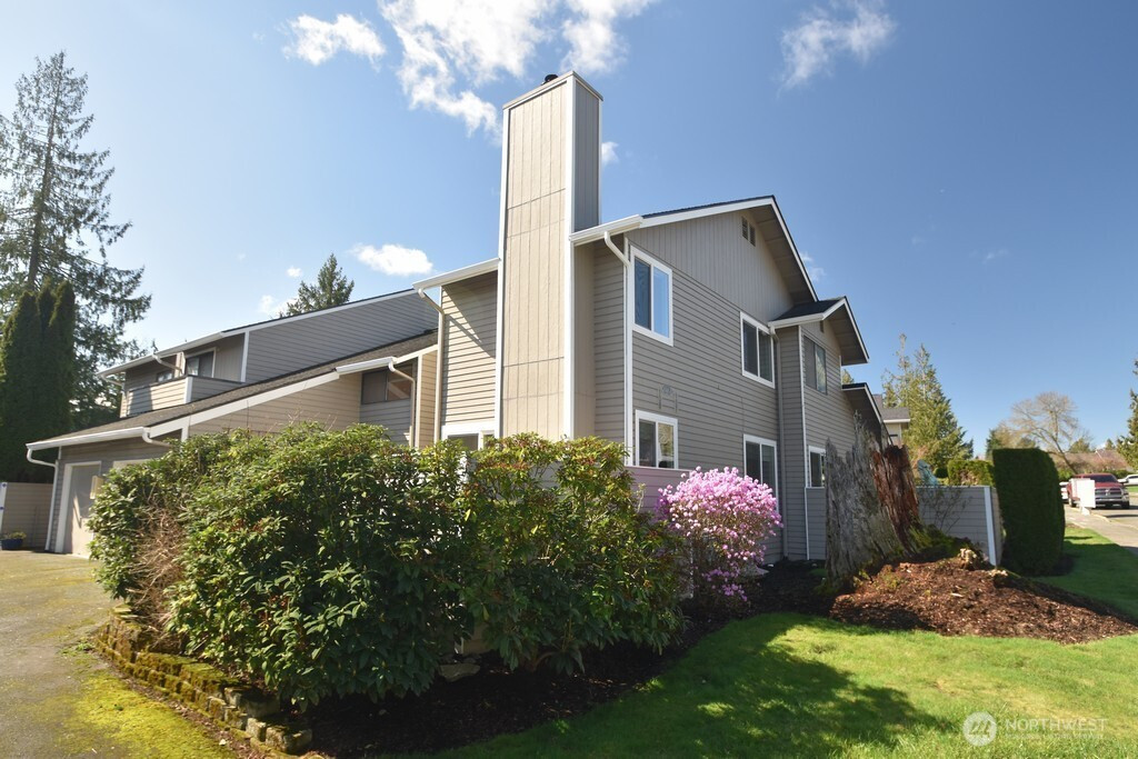 2720 Club Court, Mount Vernon, WA 98273