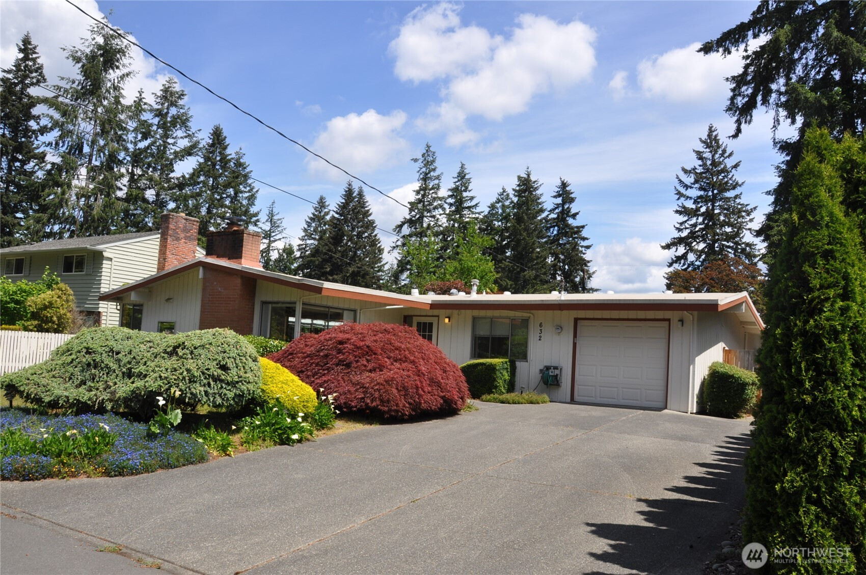 632 164th Place NE, Bellevue, WA 98008