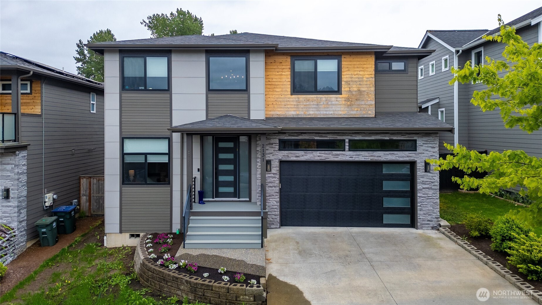 2131 Hearthstone Street, Ferndale, WA 98248