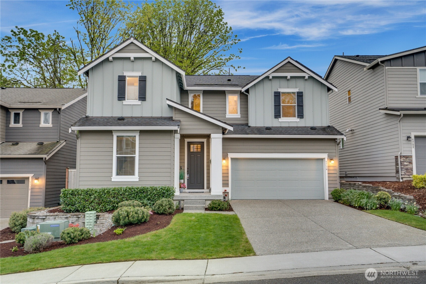 5716 13th Court NE, Tacoma, WA 98422