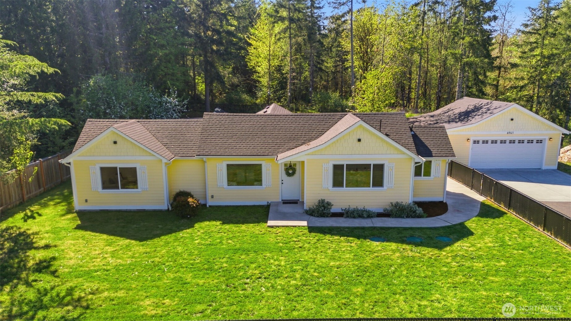 6941 NE Libby Road, Olympia, WA 98506