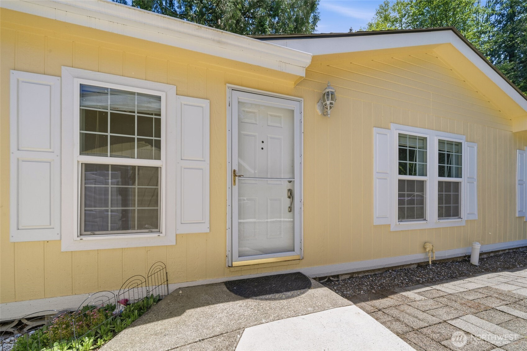 23805 67th Street E, Buckley, WA 98321