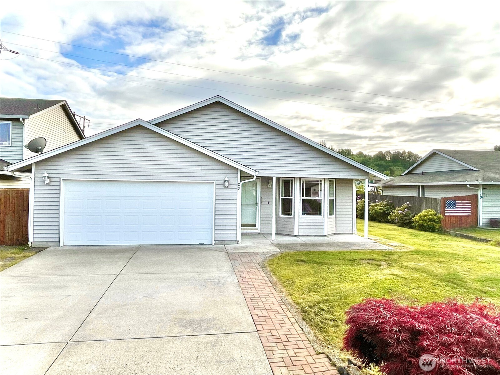 123 Chickadee Drive, Kelso, WA 98626