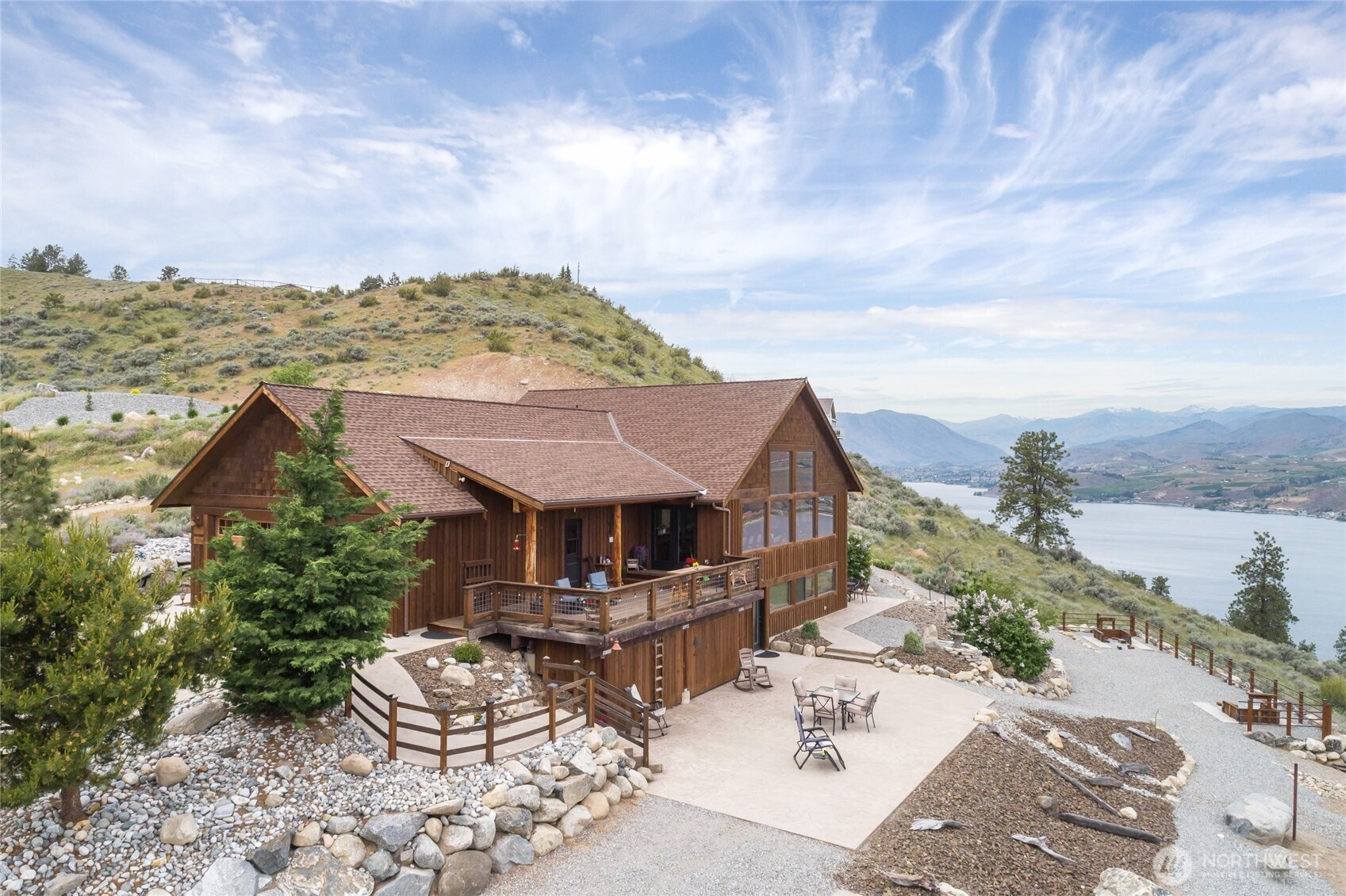 240 Little Butte Ranch Road, Chelan, WA 98816