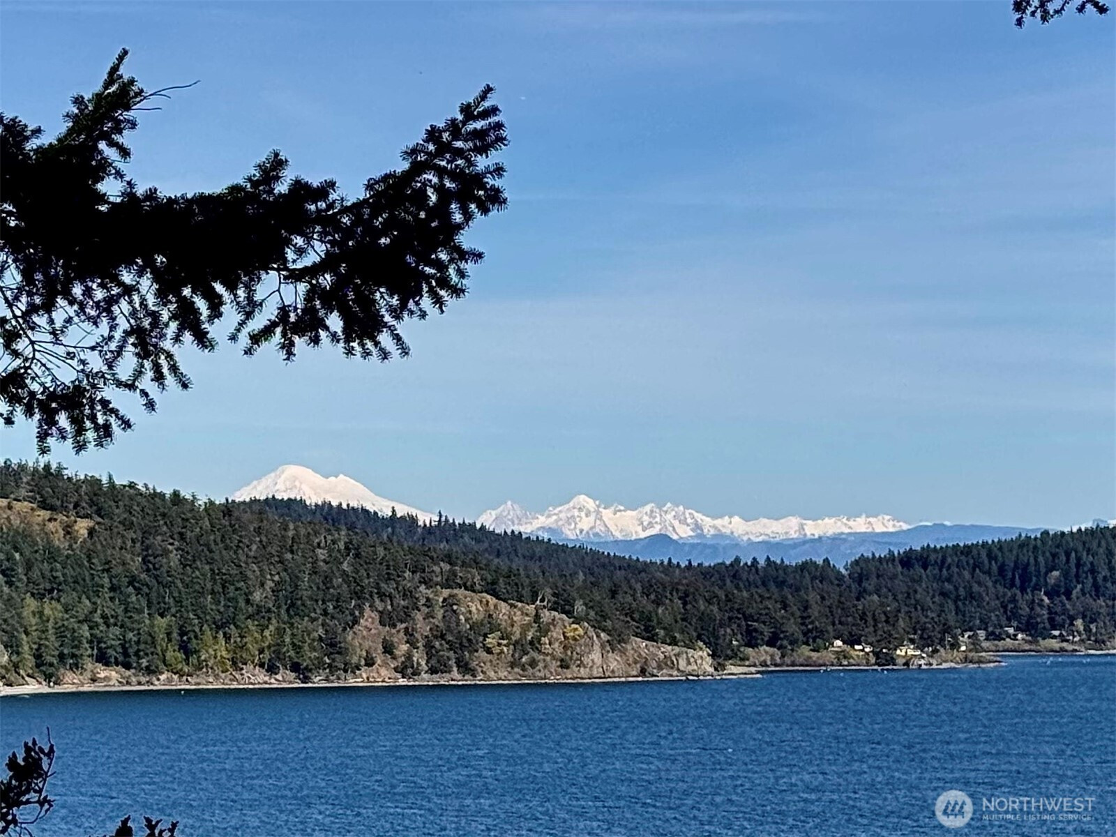 260 Grey Havens Loop, Orcas Island, WA 98280