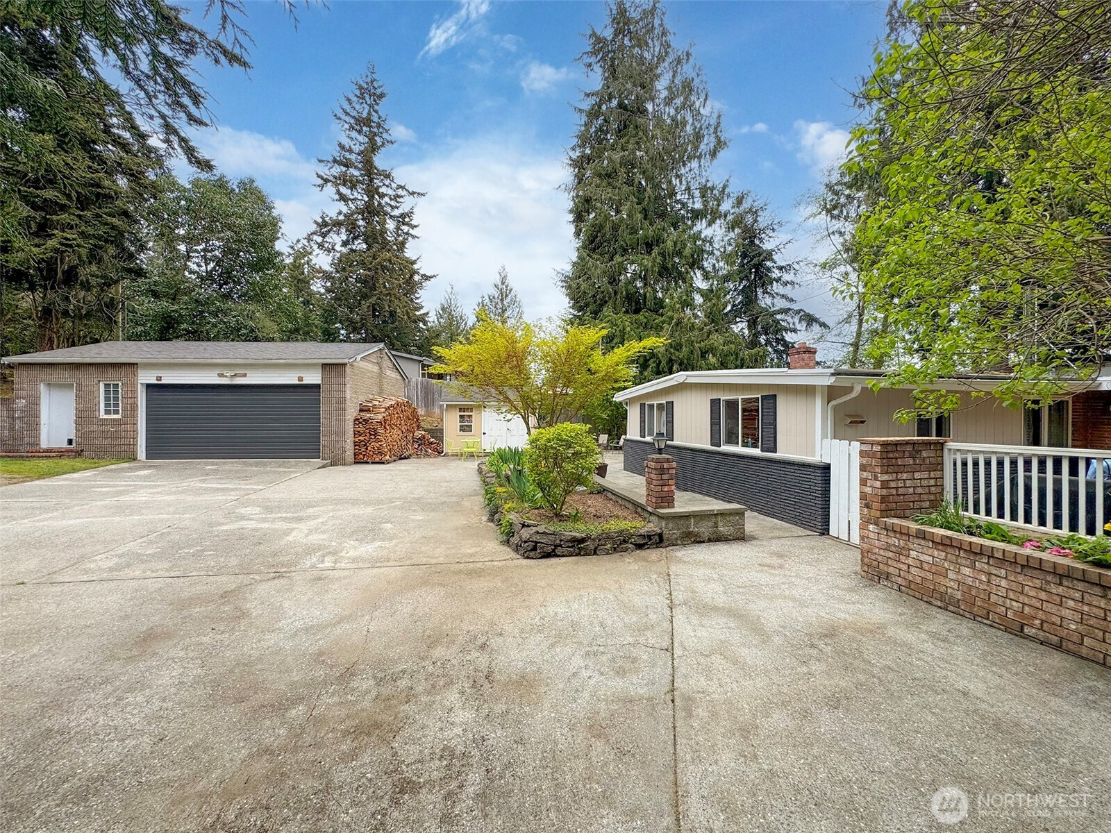 372 Fleming Drive, Sequim, WA 98382