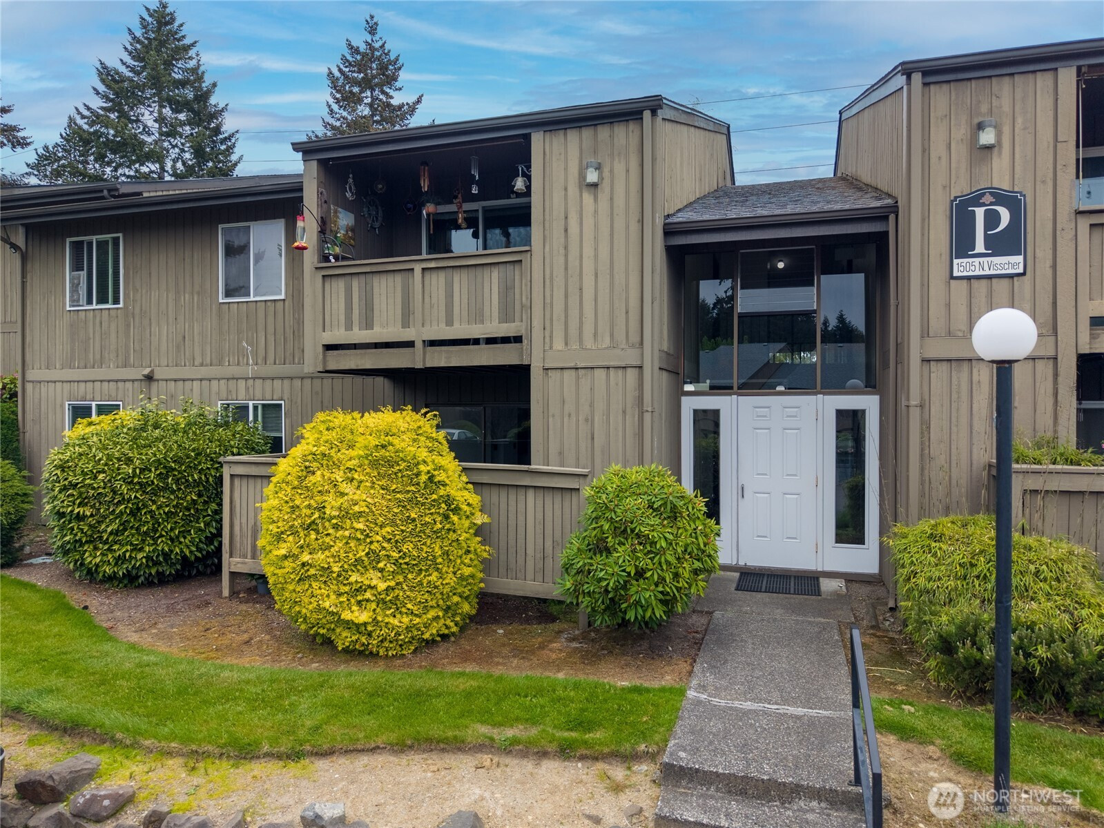 1505 N Visscher Street, Tacoma, WA 98406