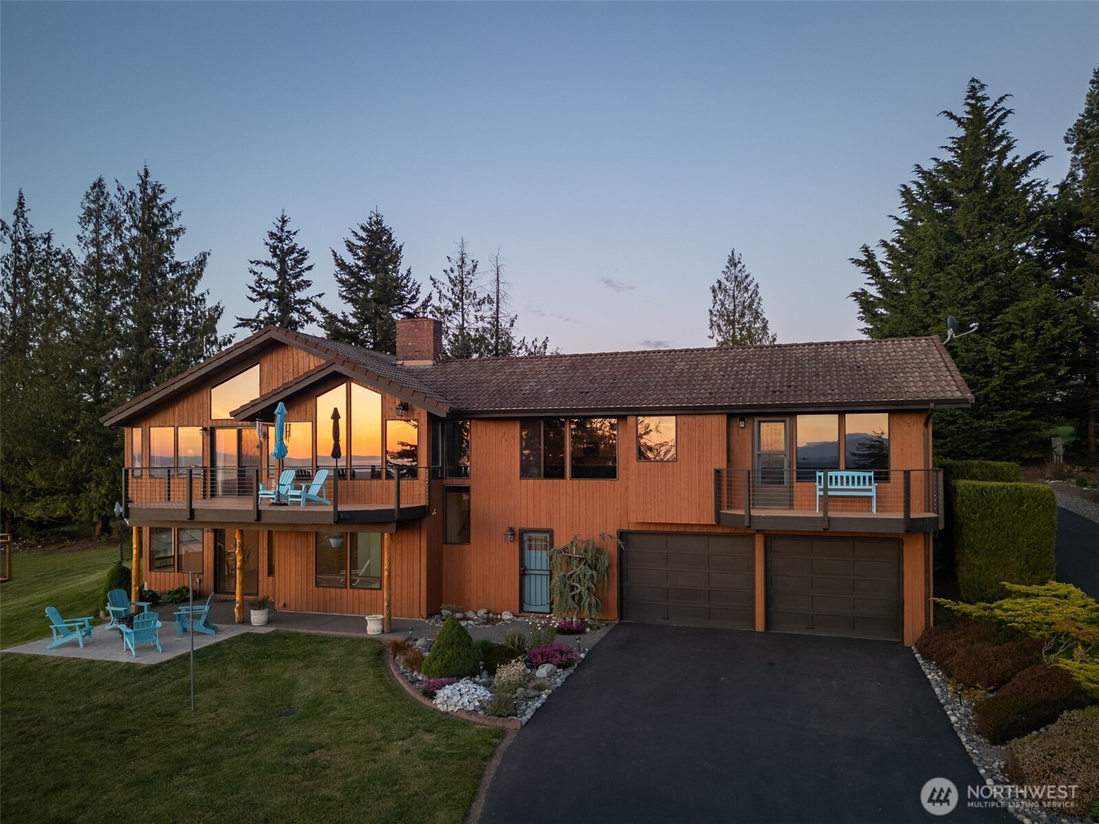 465 Quails Roost Road, Sequim, WA 98382