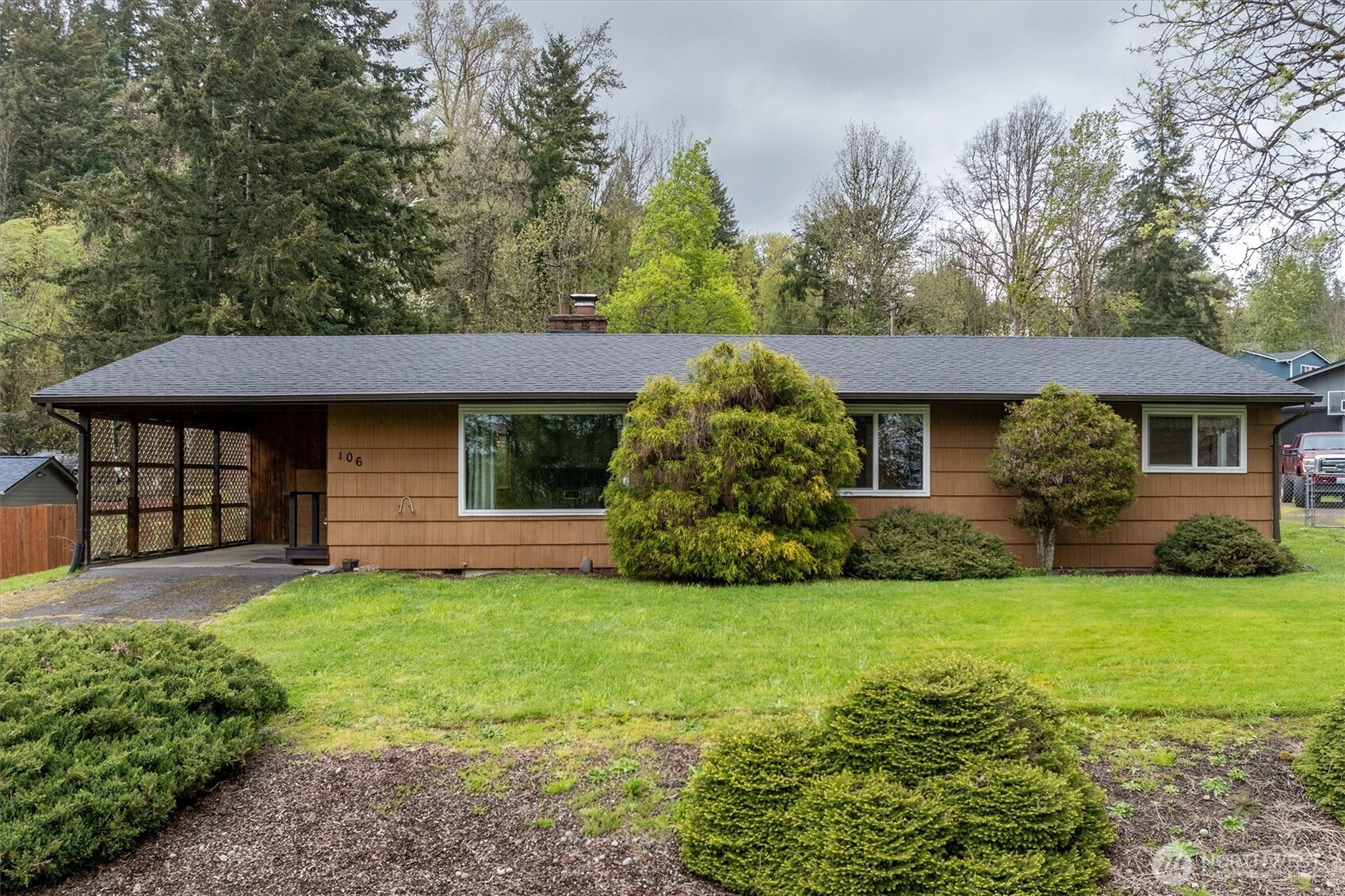 106 Lowrane Drive, Kelso, WA 98626