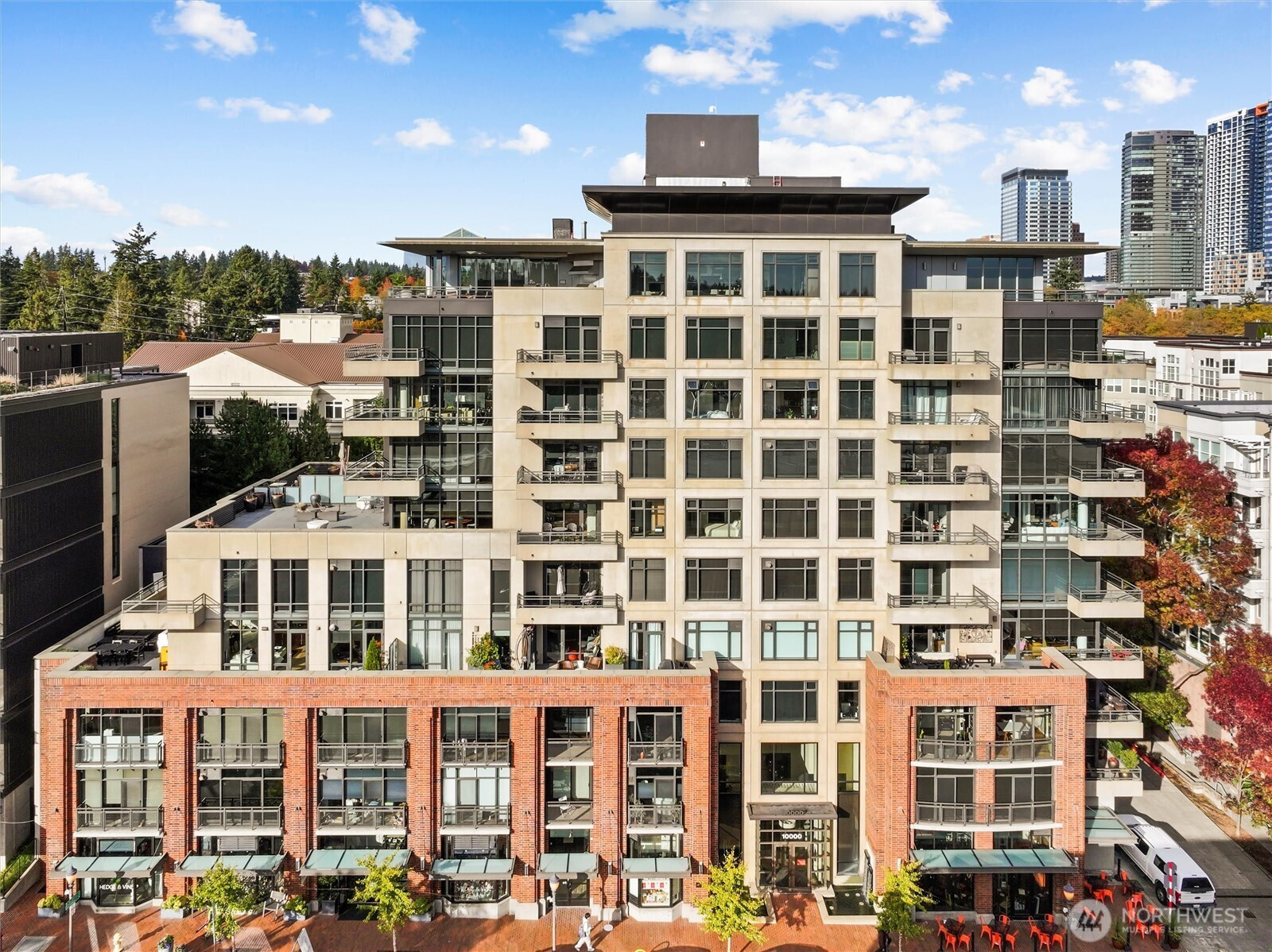 10000 Main Street, Bellevue, WA 98004