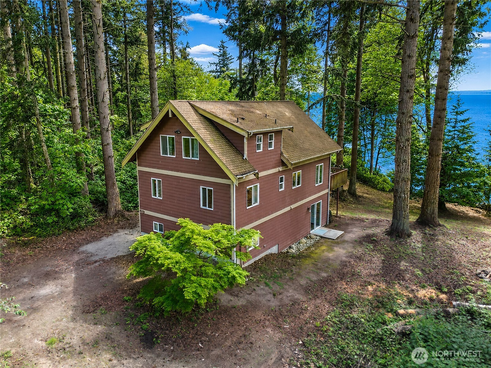 97 B Port Gardner Drive, Hat Island, WA 98206