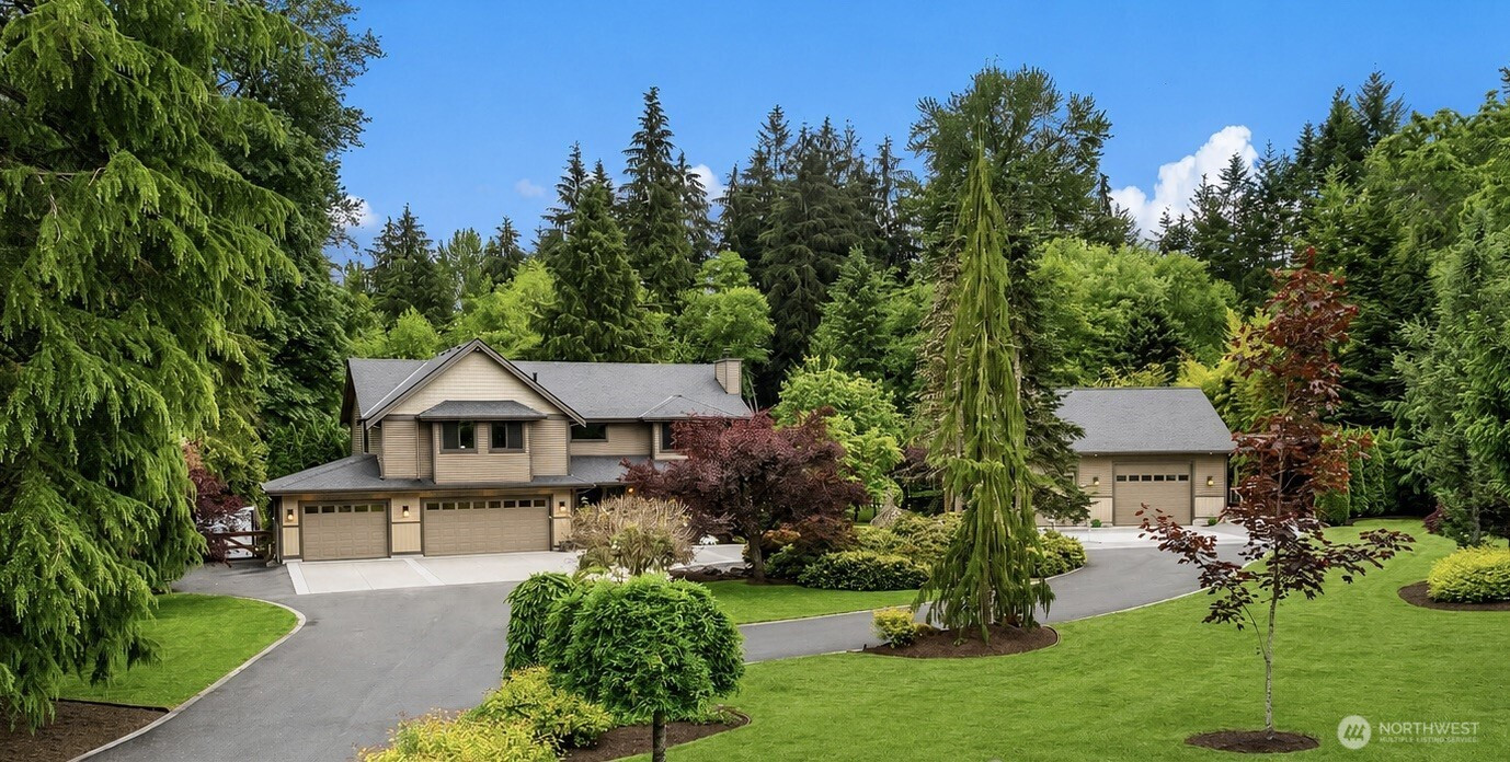 17215 NE 195th Street, Woodinville, WA 98072